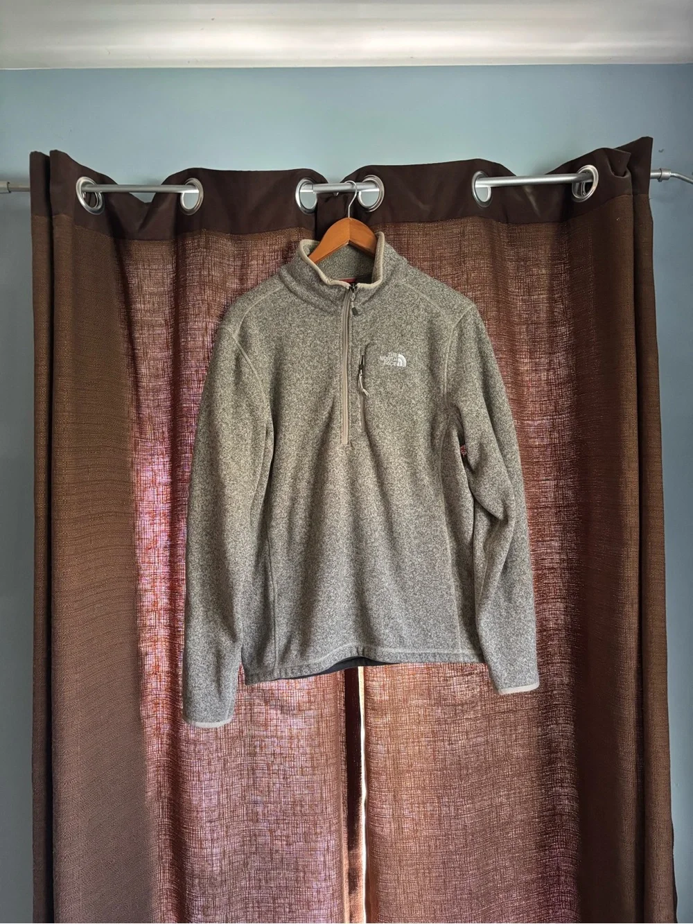 The North Face Men's Taupe/Brown Half-Zip Fleece Pullover